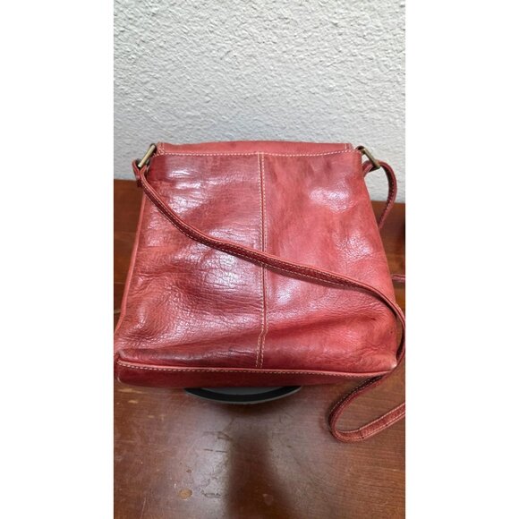 Vintage Chaos Genuine Leather Red Crossbody Bag Adjustable Strap Size M - Picture 2 of 9
